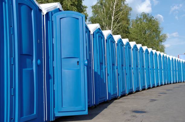 Best Construction site porta potty rental  in Akron, PA